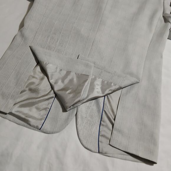 Stacy Adams Gold 40R Pale Grey Windowpane Fully-Lined Two-Botton Sport Coat - Picture 7 of 14